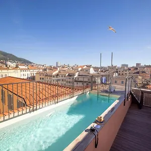 L'eautel Centre Port Hotell